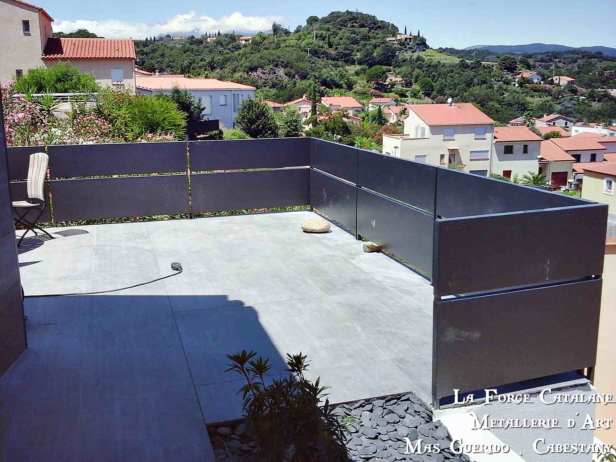 rambarde garde corps tole caissonnee thermolaque fer La Forge Catalane (3).jpg